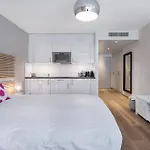 Noirettes 20 - Self Check In By Homenhancement