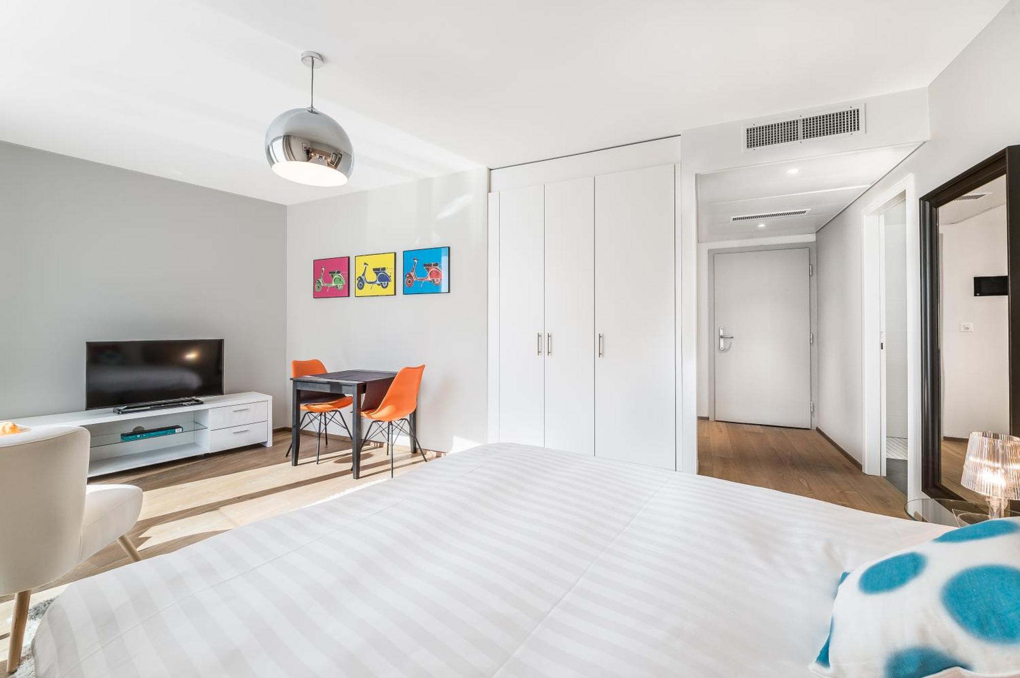 Apartamento Noirettes 24-7 Keyless Entry By Homenhancement *